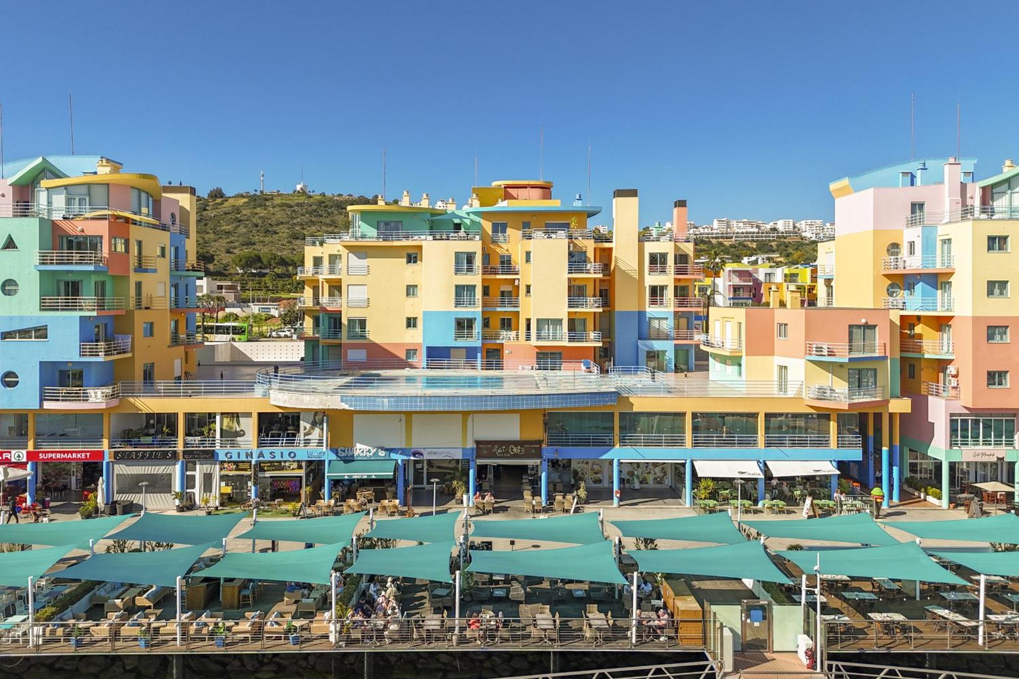 Marina Breeze Apartment With Pool - 900M From The Beach Албуфейра Екстер'єр фото